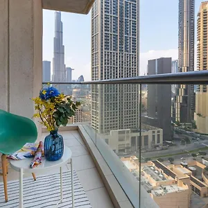 Frank Porter - Burj Views