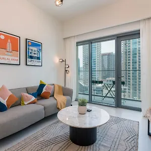 Luxury Burj Royale In The Heart Of Downtown Apartment