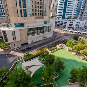 Apartment Luxfolio Retreats - Astonishing 3bhk *