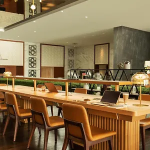 Hotel Sheraton Grand Hotel, 5*