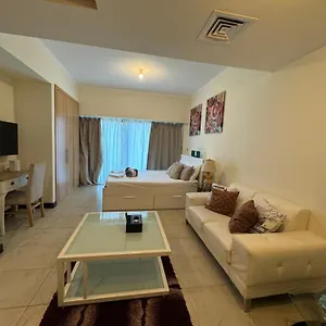 Апартаменты Click - Jlt - & Balcony Lakes View Entire -ra *