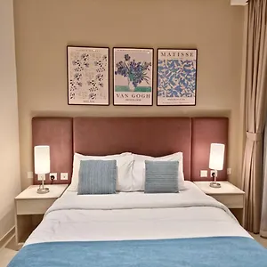 아파트 The Palm Hideaway Chic With Rooftop Vibes Managed By Sunnyhomes 두바이