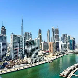 Vserve - 1 Bedroom Stunning Canal And Burj Khalifa View