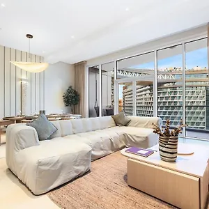 아파트 Family 3br On Palm Jumeirah With Pool
