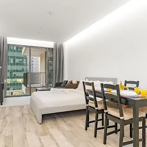 First Class Modern Luxury Apartment Dubai