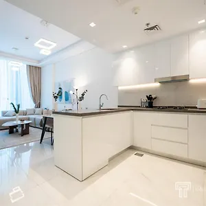 Elegant Two-bedroom With Private Pool * دبي