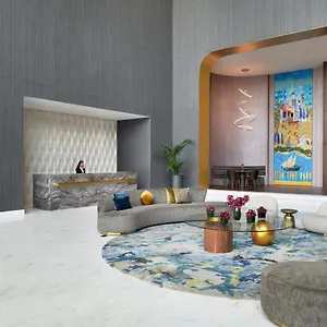 Movenpick Jumeirah Village Triangle 5* דובאי