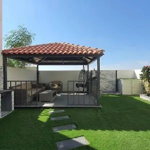 Spacious With Bbq Area Dubai