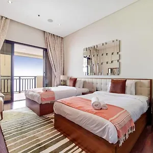 Royal Amwaj Residences North - Vibrant Two Bedroom Apartment Dubai