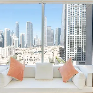 Apartment Chic 2br Apartment, Prime Location Near Mall - Allsopp&allsopp *