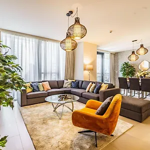 Luxurious 2br In Boulevard Heights -downtown Apartment Dubai