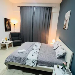 Апартаменты One Bedroom In Marina Near Blue Water *