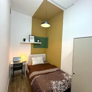 Budget Double Partition In Barsha Heights Near Metro *