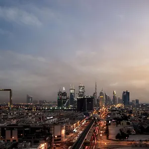 Отель Doubletree By Hilton M Square & Residences