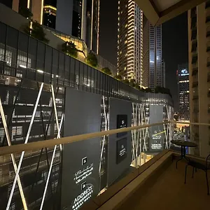 Downtown Holiday's - 1 Min To Mall & Burj Khalifa Dubai