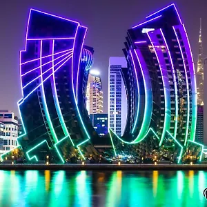Holistay Luxury Homes - J One Downtown * Dubaj