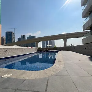 Διαμέρισμα Stylish 1 Bedroom Canal View, Near And Metro Station Ντουμπάι
