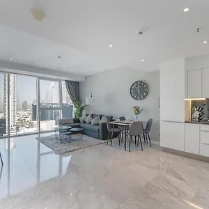 بيت للعطل Stylish 1br With Skyline Views In Business Bay 10 Mins To Burj Khalifa دبي