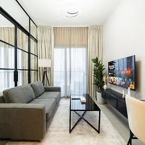 Comfort 1 Bdr In Hills Near Park Daire *