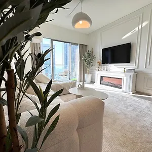 Stunning 1br Burj View From Infinity Pool Daire *