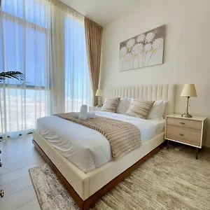 Elegant 2br Jvc Private Pool, Balcony & Parking *