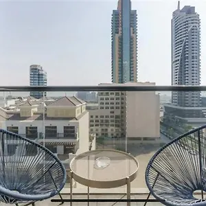 Luxury 1 Bedroom Lucky Jvc Appartamento *