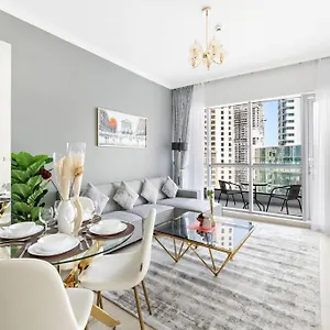 Stonetree - Elegant 1br With Amazing Building Facilities