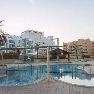 아파트 Ideal For Families -close To Amenities!