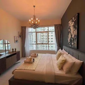 One Bedroom With Amazing Marina View