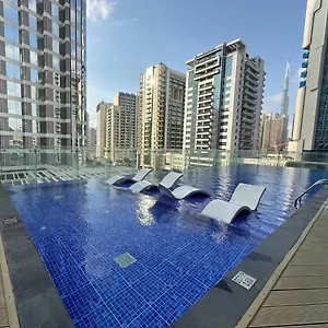 Appartement Stylish Bayz Danube Burj Khalifa View Pool Dubaï