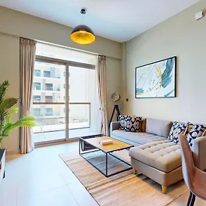 Trps - 2020 Marquis, Arjan - Sleek & Spacious 1br - Fully Furnished 아파트