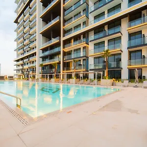 Skyline Views & Calm Nights - 1br Jvc And Free Baby Gear Διαμέρισμα *