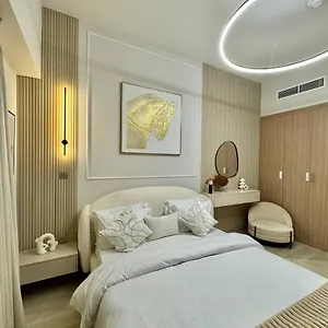 Apartment New And Stylish
