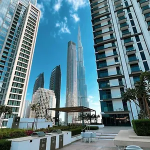 Apartment Modern Comfort - Views In Prime Downtown - 2br 6 Guests Dubai