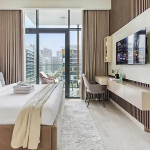 Apartment New Cozy With Pool And Gym In Quiet Community