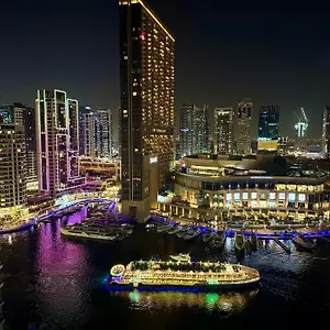 Appartamento Intercontinental Marina Full Marina View With Balcony, Marina Mall, Large 1 Bedroom Apartment, Kitchen, 2 Toilets, 1 Parking, Swimming Pool And Gym Free Access, Paid Breakfast Dubai