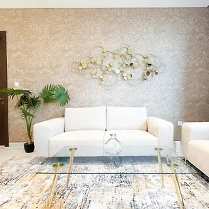 Stunning 2-bed In Sobha Creek Vistas Апартаменты *