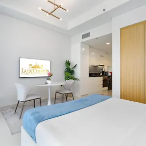 Appartement Aykon Panoramic Skyline View *