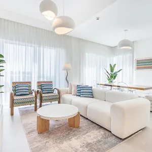 Brand New Canal With Terrace By Missoni دبي