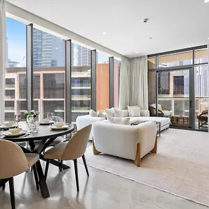 Apartment Lavish 1-bedroom With Burj Khalifa View In Peninsula *