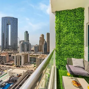 Stunning Newly Furnished Elegant Lux * Dubai