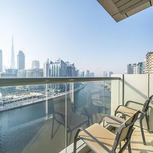 Luxury 1br W & Canal & Burj Khalifa View & Sky Pool *