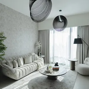 Nasma Luxury - Chic Highrise 1 Bedroom In The Heart Of * Dubai