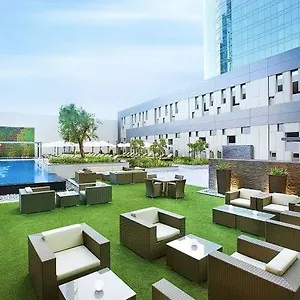 Damac 1bhk Business Bay With Pool & Canal Walk شقة دبي