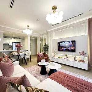 Apartment Lux 2br Designer Sanctuary W Trendy Decor *