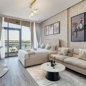 Appartamento Stylish In Binghatti Crystals Dubai