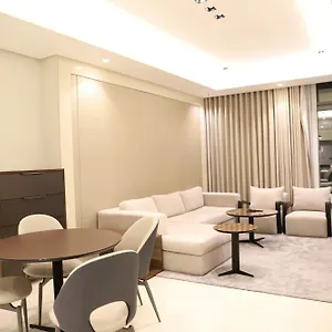 Brand New Large 2 Bedroom With Burj Khalifa View Mid Floor In Business Bay Appartamento Dubai