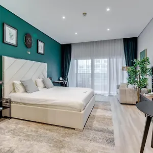 Knokey Cozy In Business Bay Apartment *