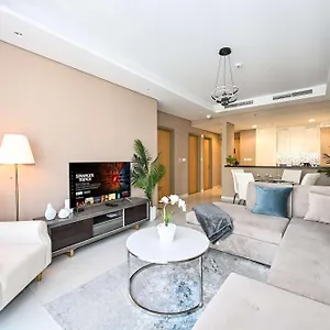 Amazing 2 Bed Burj Views 두바이