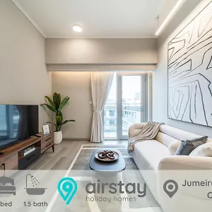 Airstay - Stylish 1br Escape - Pool Views In Jvc - Monthly Offer Available